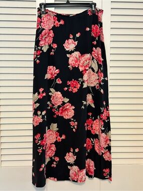 Jones New York Black Maxi Skirt with Pink Floral Print